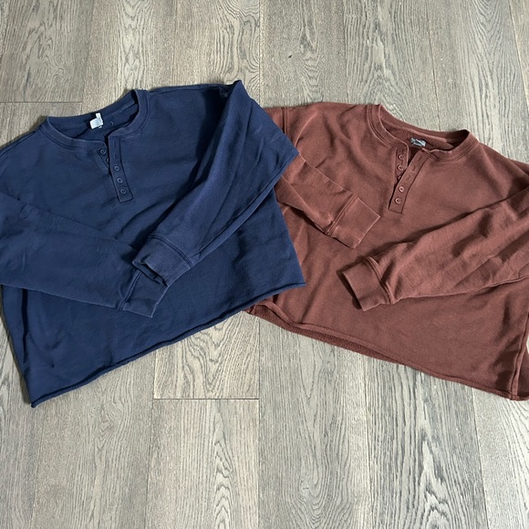 Aerie cropped crewneck Henley - Picture 2 of 9